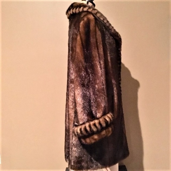 Scandinavian Art Deco Fall Winter Coat Soft Classic Faux Fur 1940’s 40’s Style - Picture 3 of 8